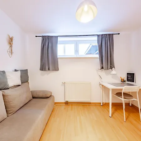 Glaeser Apartment